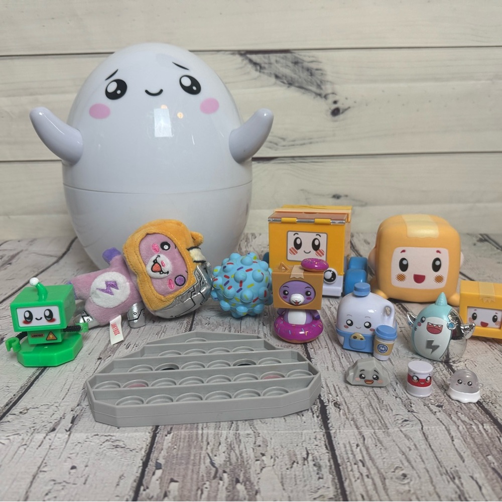 LB Ghost and more toys